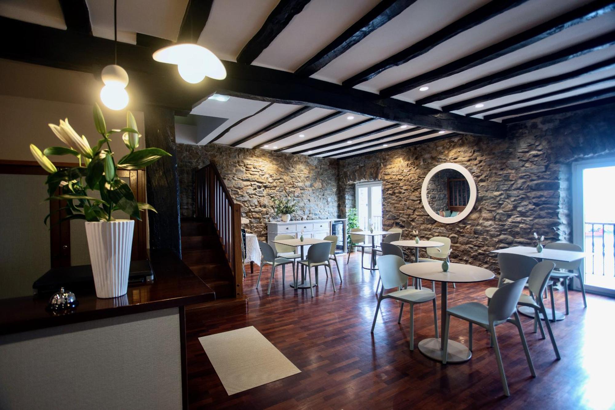 Katrapona Hotell Getaria Exteriör bild