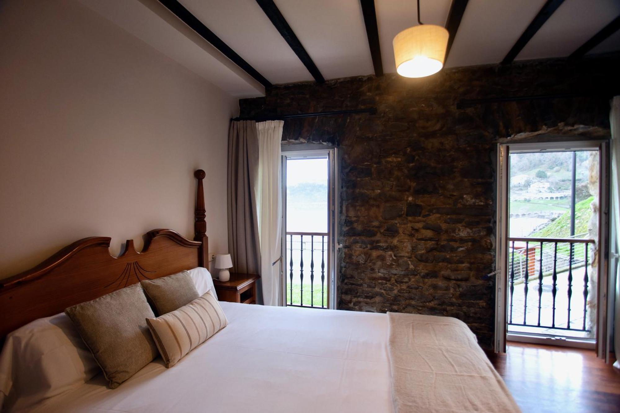 Katrapona Hotell Getaria Exteriör bild